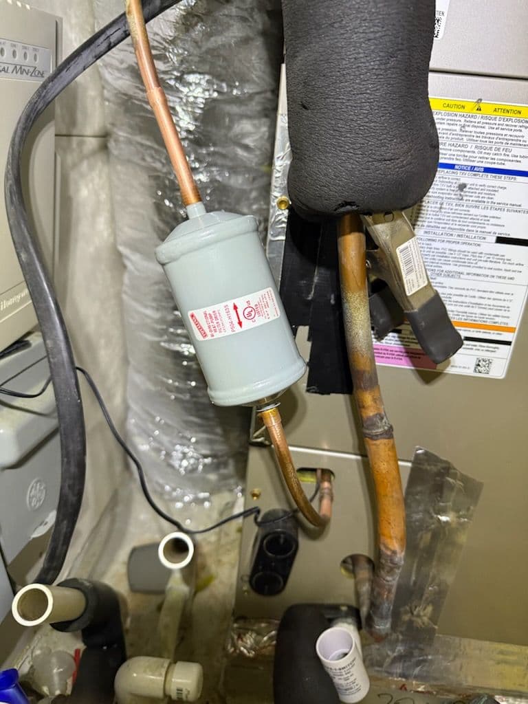 Gallery photos for HVAC Leak Repair Success Saves Austin Home Comfort: Image #1
