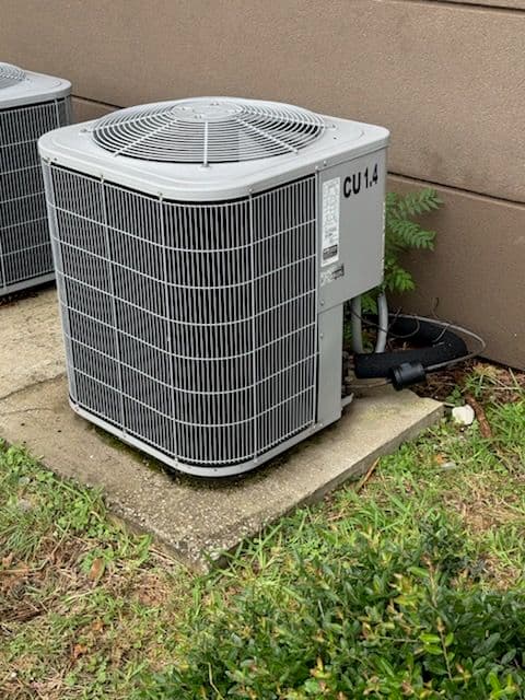 Gallery photos for Reliable Daikin Compressor Replacement in Hutto TX: Image #3